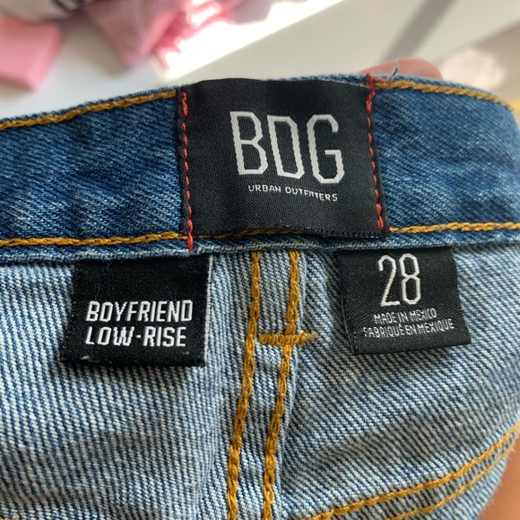 BDG denim ripped shorts - Picture 3 of 4